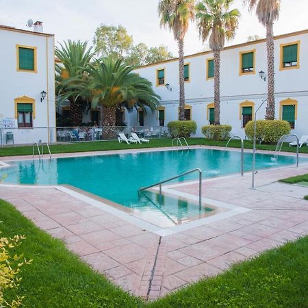 Hotel Balneario El Raposo Puebla de Sancho Perez Ngoại thất bức ảnh
