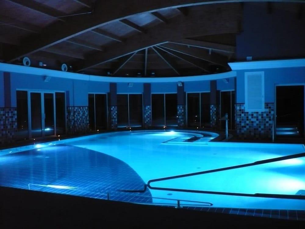 Hotel Balneario El Raposo Puebla de Sancho Perez Ngoại thất bức ảnh