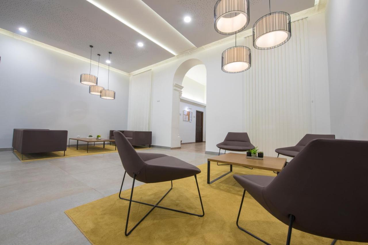 Hotel Balneario El Raposo Puebla de Sancho Perez Ngoại thất bức ảnh