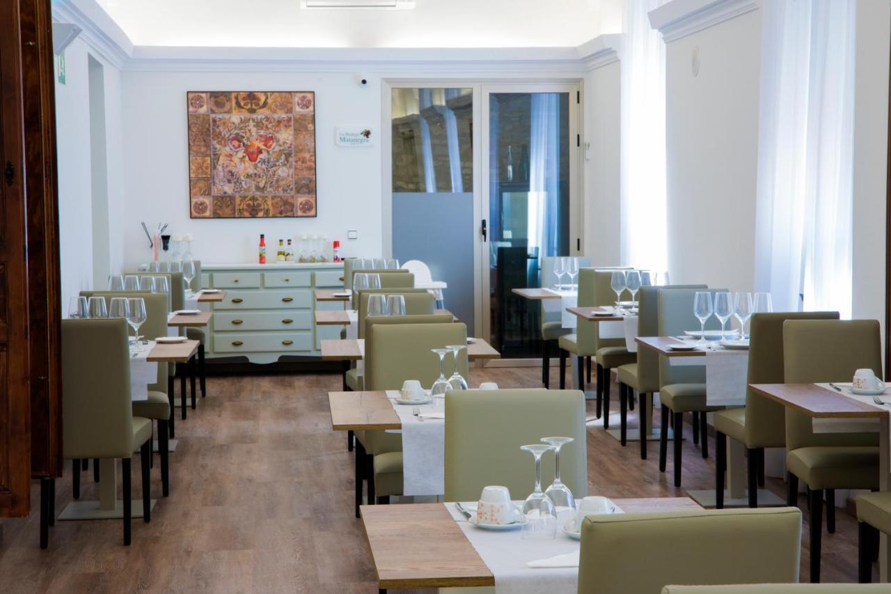 Hotel Balneario El Raposo Puebla de Sancho Perez Ngoại thất bức ảnh